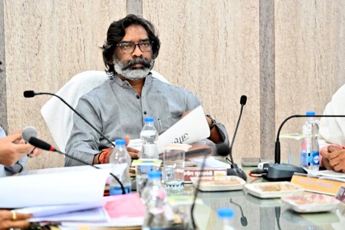 श्रावणी मेला में कोई लापरवाही नहीं हो, मुख्यमंत्री हेमंत सोरेन ने अधिकारियों के साथ बैठक के बाद दिये निर्देश