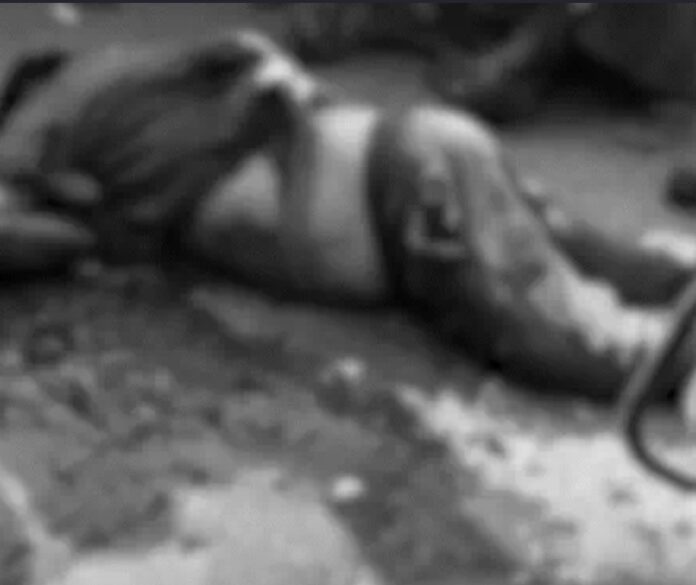 झारखंड के देवघर में सरकारी स्कूल के हेडमास्टर की बम मार कर हत्या, घटना से इलाके में सनसनी.