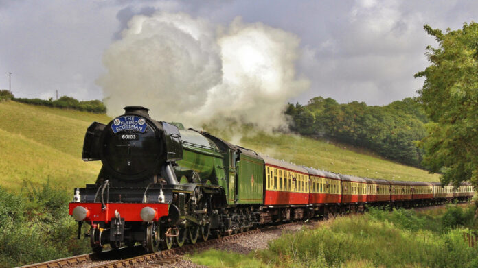 विश्व प्रशिद्ध श्रावणी मेला में श्रद्धालुओं की सुविधा के लिए आसनसोल-पटना के बीच विशेष ट्रेन की सुविधा