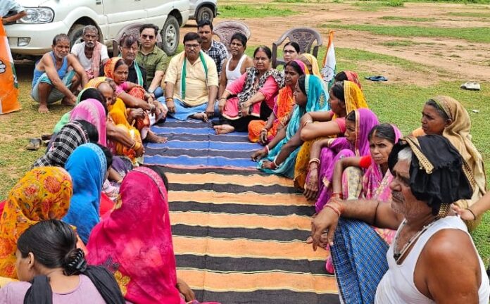 9 जुलाई को होने वाले देशव्यापी हड़ताल को लेकर जसीडीह में जिला इंटक की बैठक आयोजित